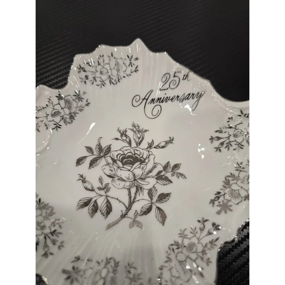 Chantilly Place elegant mid